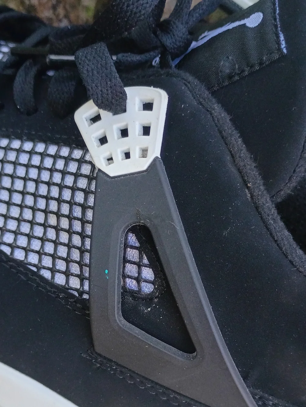 Jordan 4 Thunder Black and White Suede Sneakers - Low Top. Missing Box!!